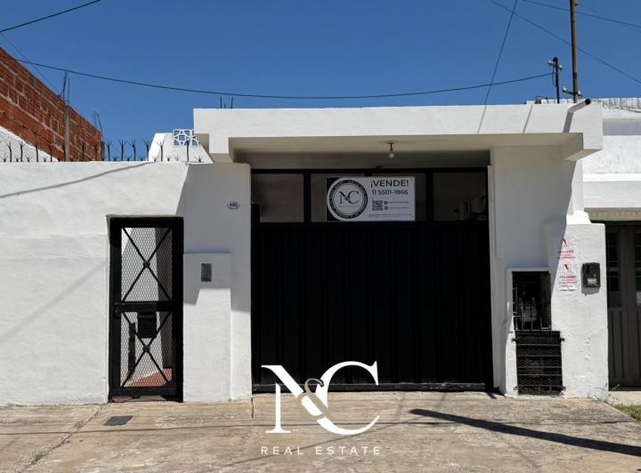 Casa · 224m² · 4 Ambientes · 1 Cochera