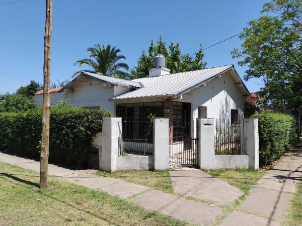 Casa · 87m² · 4 Ambientes