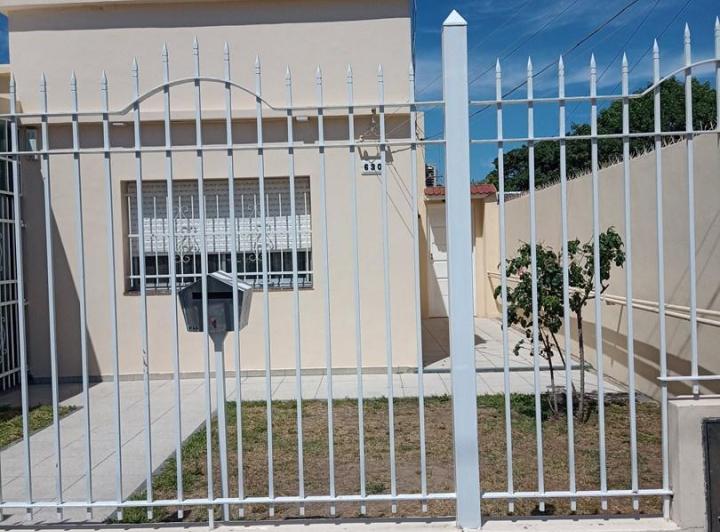 Casa · 126m² · 4 Ambientes · 1 Cochera