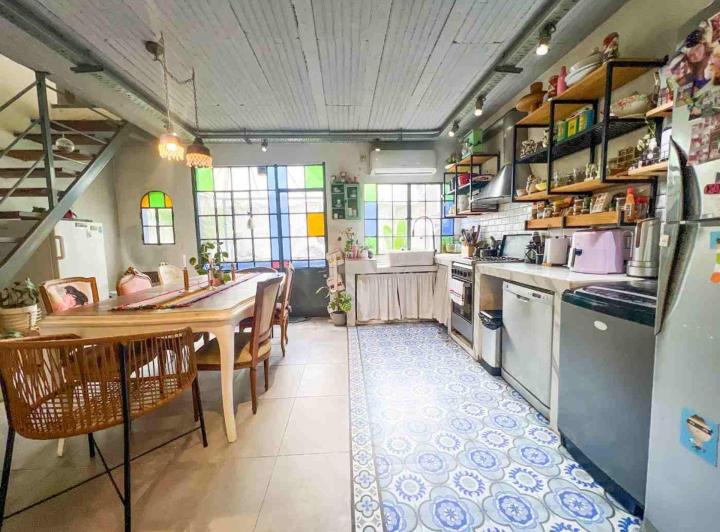 Casa · 90m² · 4 Ambientes · 1 Cochera