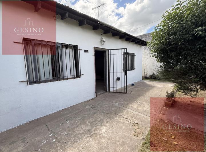 Casa · 100m² · 4 Ambientes · 2 Cocheras