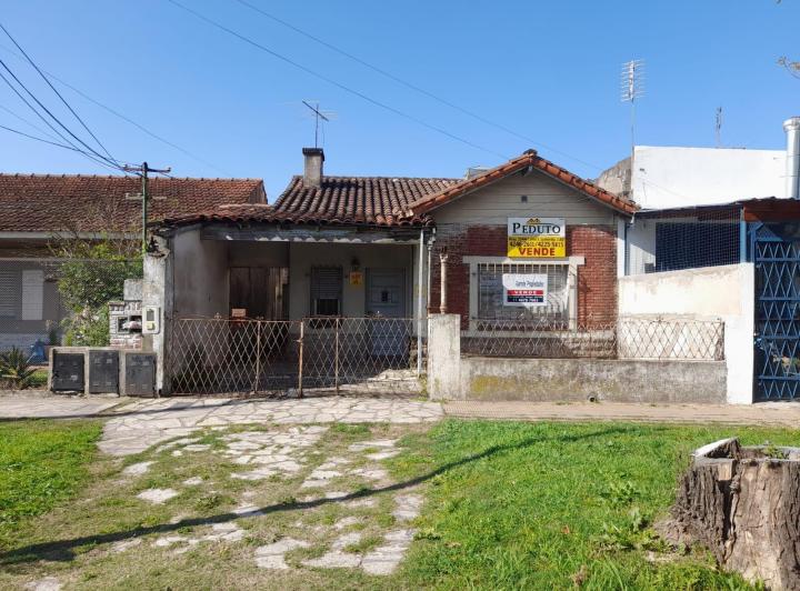 Casa · 147m² · 4 Ambientes · 2 Cocheras