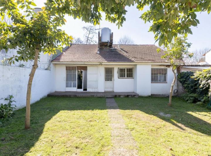 Casa · 110m² · 4 Ambientes · 1 Cochera