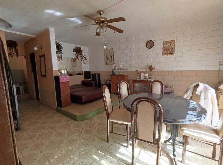 Casa · 124m² · 5 Ambientes · 1 Cochera