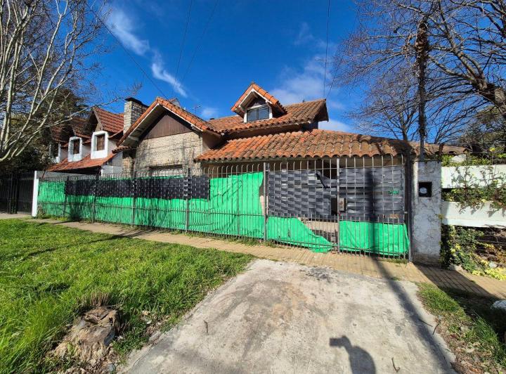 Casa · 150m² · 5 Ambientes · 1 Cochera
