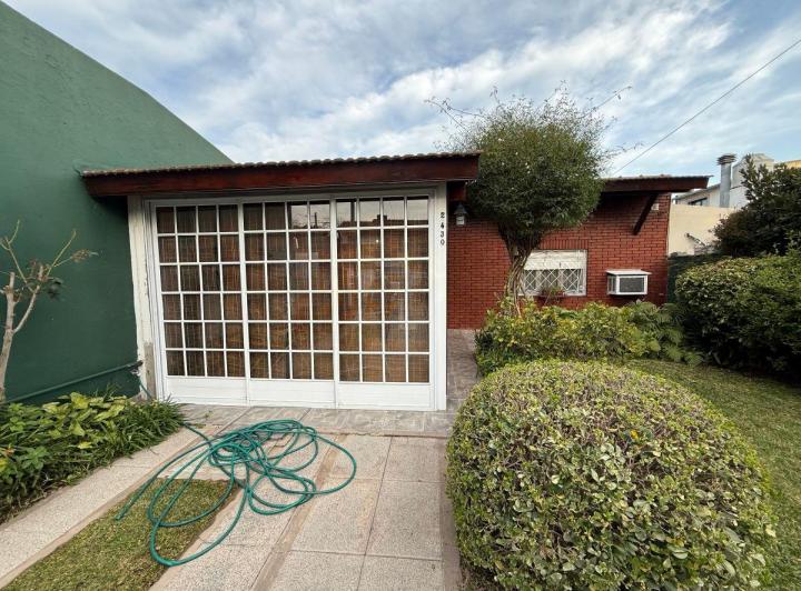 Casa · 90m² · 4 Ambientes · 1 Cochera