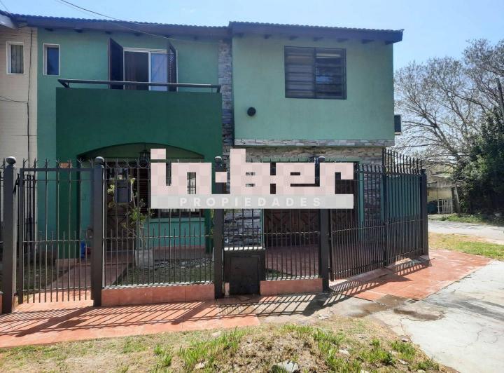 Casa · 150m² · 4 Ambientes · 1 Cochera