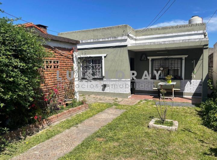 Casa · 137m² · 4 Ambientes · 1 Cochera
