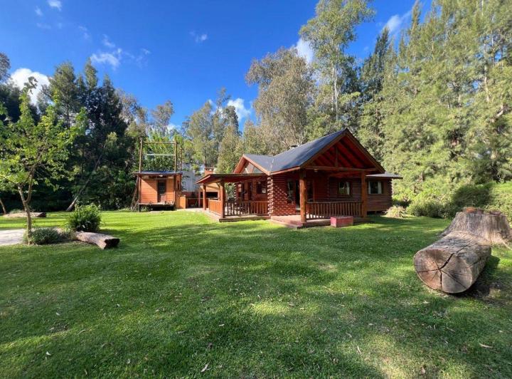 Casa · 70m² · 4 Ambientes · 1 Cochera