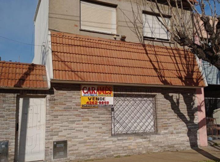 Casa · 200m² · 4 Ambientes