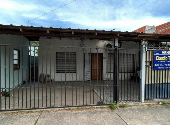 Casa · 100m² · 3 Ambientes · 1 Cochera