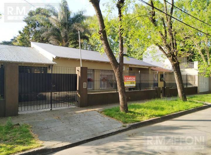 Casa · 122m² · 5 Ambientes · 1 Cochera