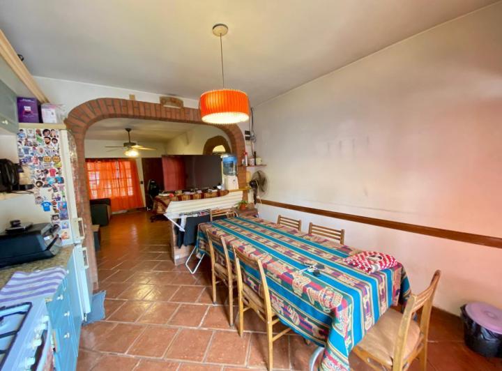 Casa · 161m² · 3 Ambientes · 3 Cocheras