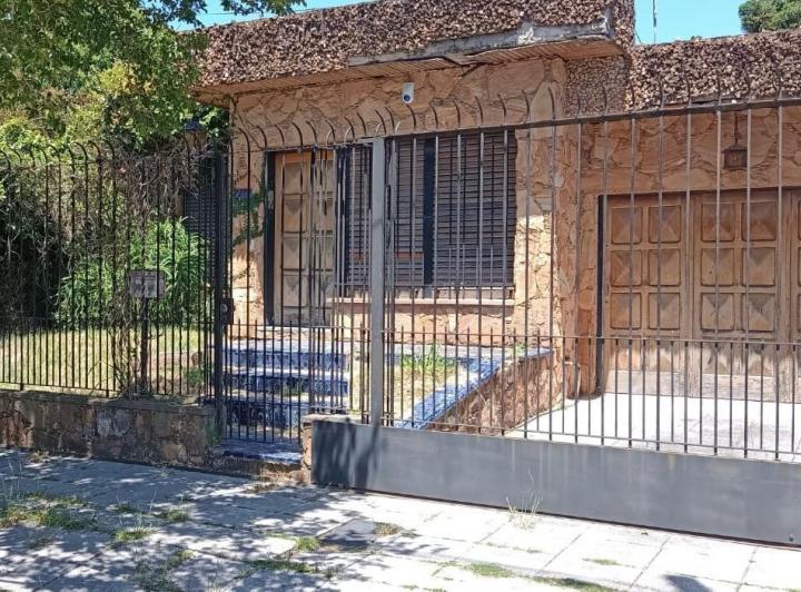 Casa · 120m² · 3 Ambientes · 1 Cochera