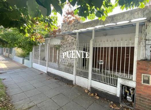 Casa · 100m² · 3 Ambientes · 1 Cochera