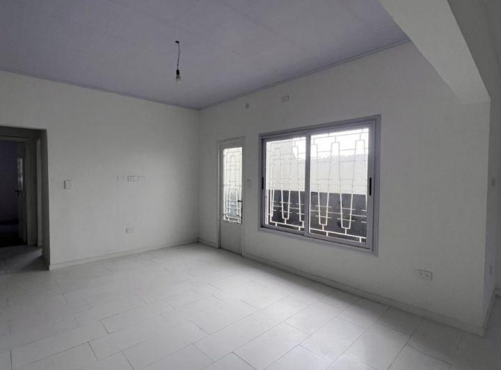 Casa · 1m² · 3 Ambientes