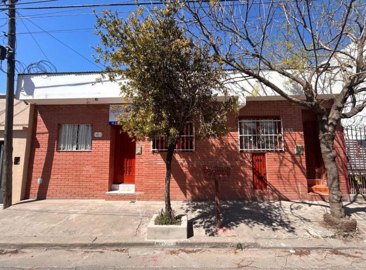 Casa · 115m² · 4 Ambientes