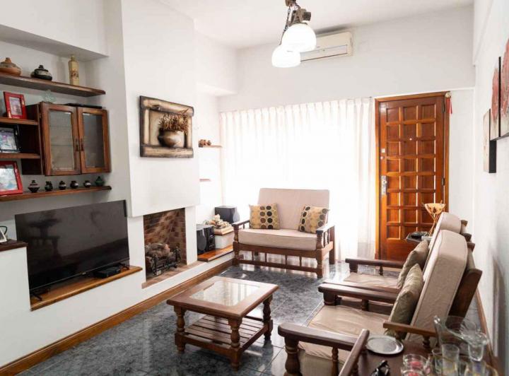 Casa · 165m² · 4 Ambientes · 1 Cochera