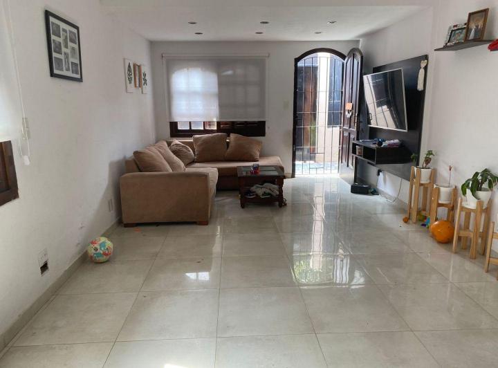 Casa · 120m² · 4 Ambientes · 1 Cochera