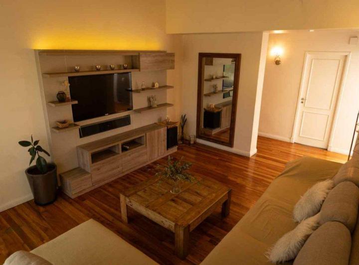 Casa · 200m² · 4 Ambientes · 1 Cochera