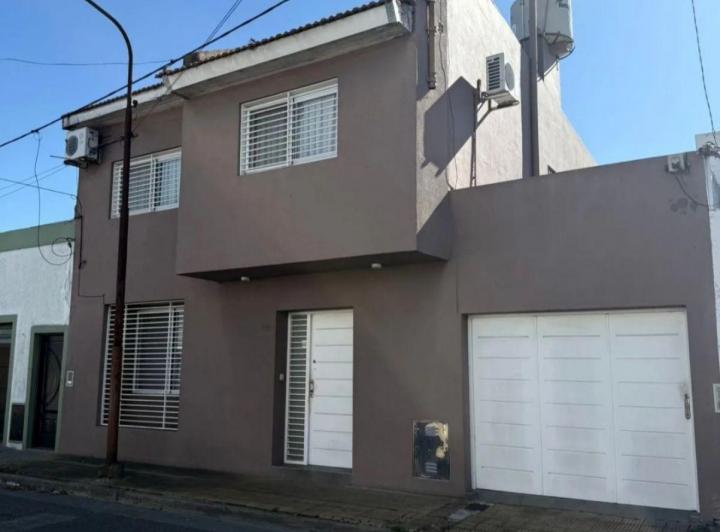 Casa · 270m²