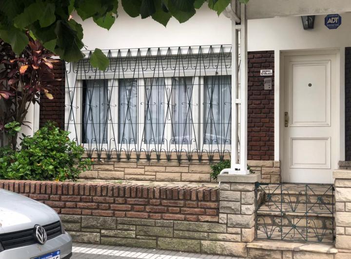 Casa · 190m² · 5 Ambientes · 1 Cochera
