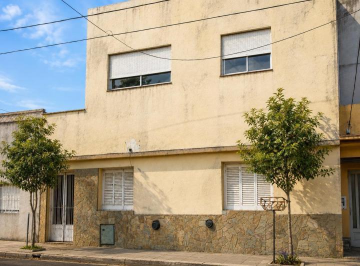 Casa · 150m² · 5 Ambientes · 1 Cochera