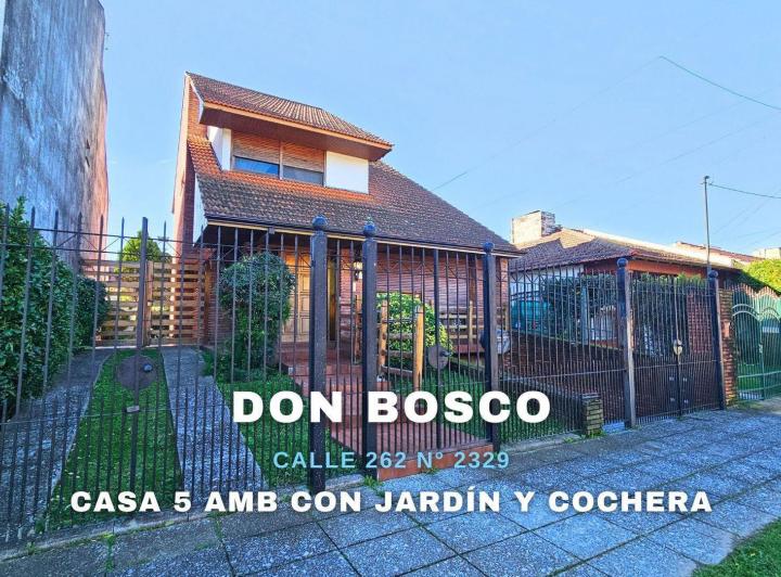 Casa · 172m² · 5 Ambientes · 2 Cocheras