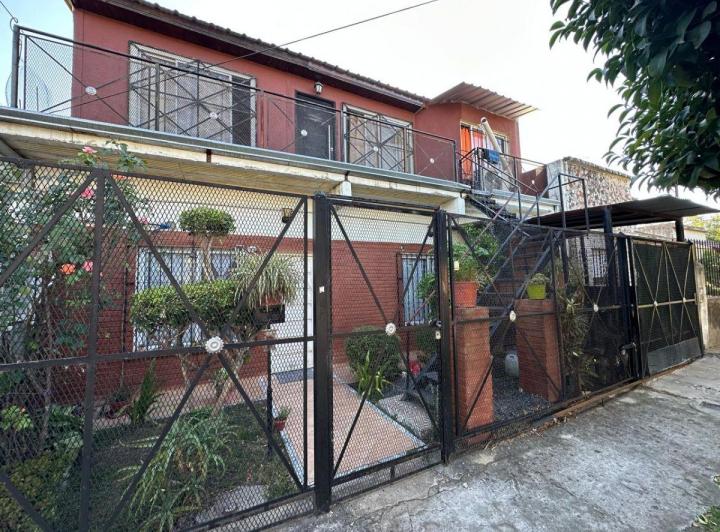 Casa · 150m² · 5 Ambientes · 1 Cochera