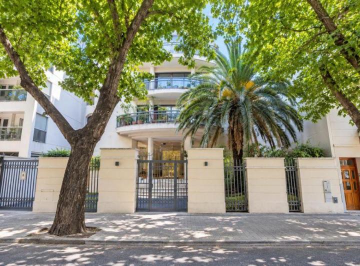 Departamento · 198m² · 4 Ambientes · 2 Cocheras