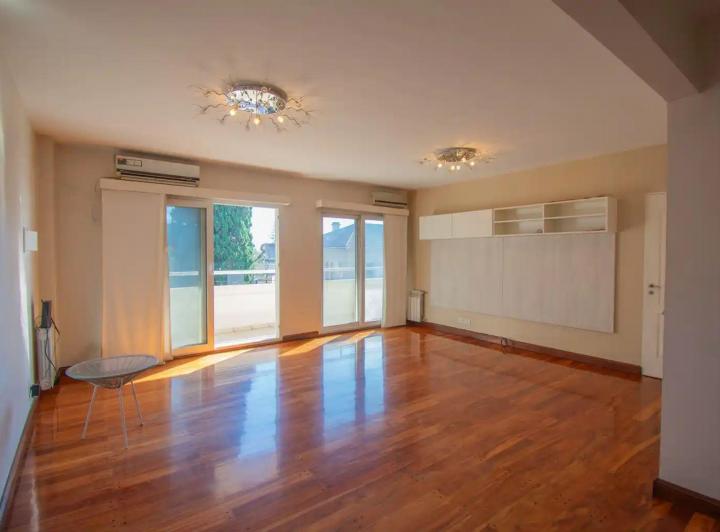 Departamento · 100m² · 4 Ambientes · 1 Cochera
