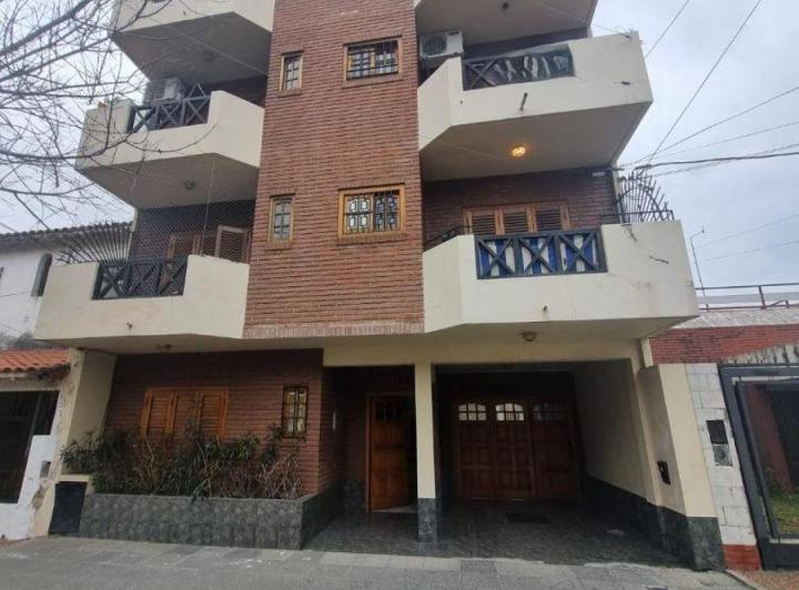 Departamento · 45m² · 2 Ambientes · 1 Cochera