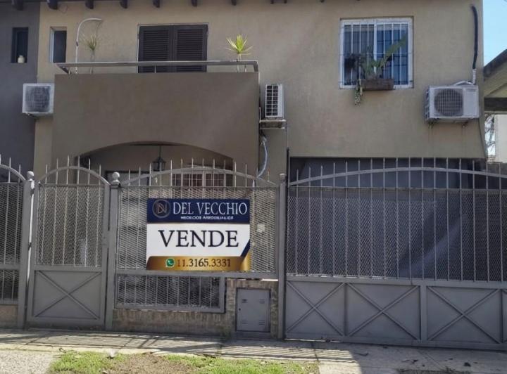Departamento · 95m² · 5 Ambientes · 2 Cocheras