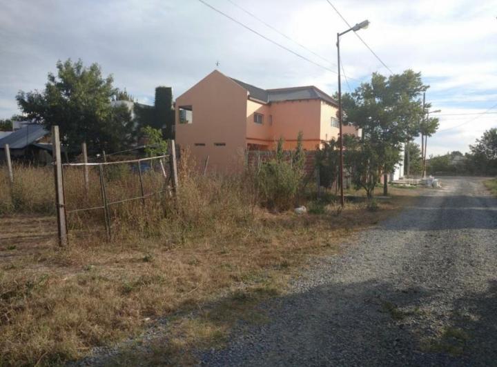 Terreno · 220m²