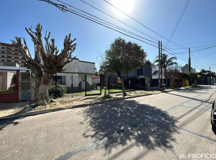 Terreno · 600m²