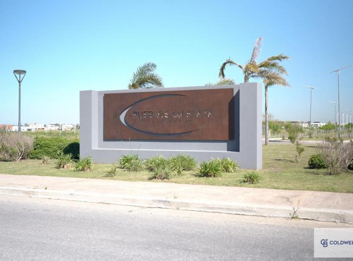 Terreno · 730m²