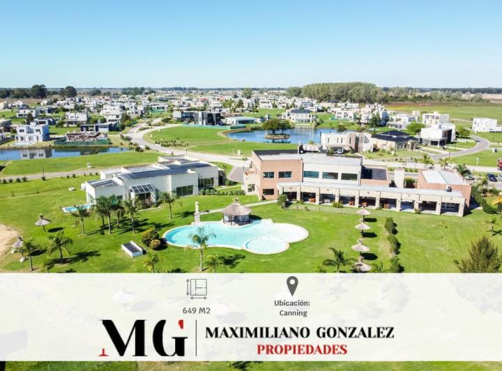 Terreno · 749m²