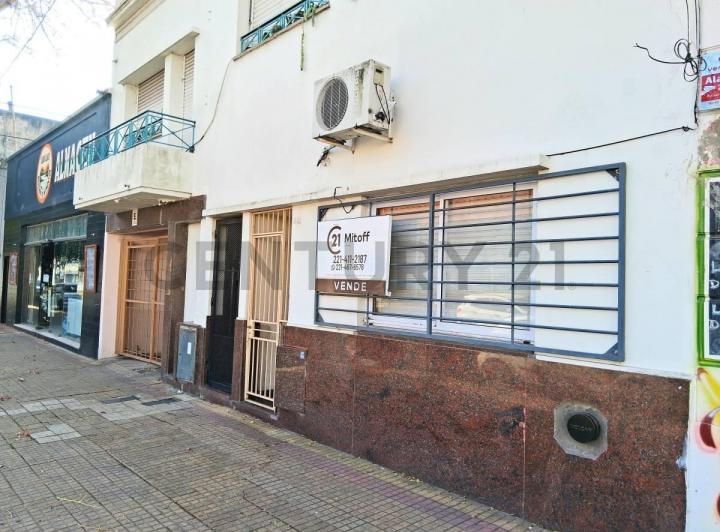 PH · 260m² · 4 Ambientes · 6 Cocheras