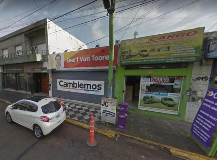 Local comercial · 460m²