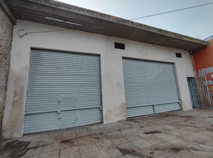 Local comercial · 114m²