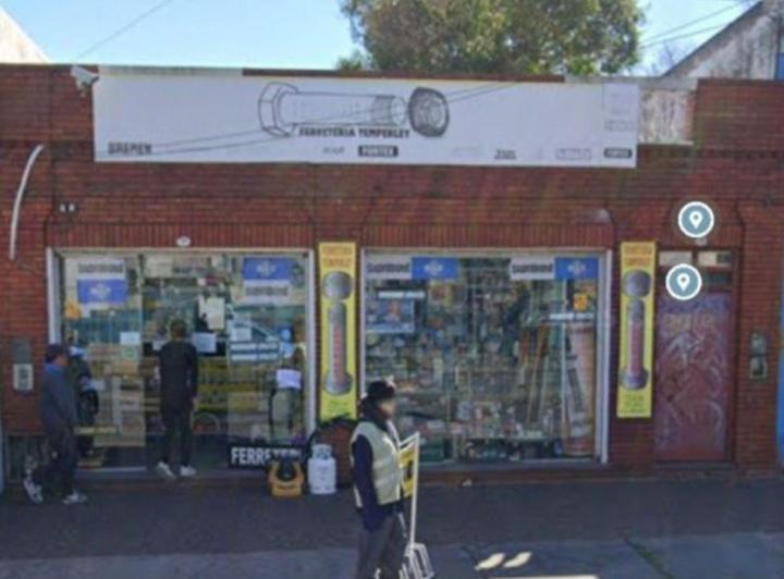 Local comercial · 9m²