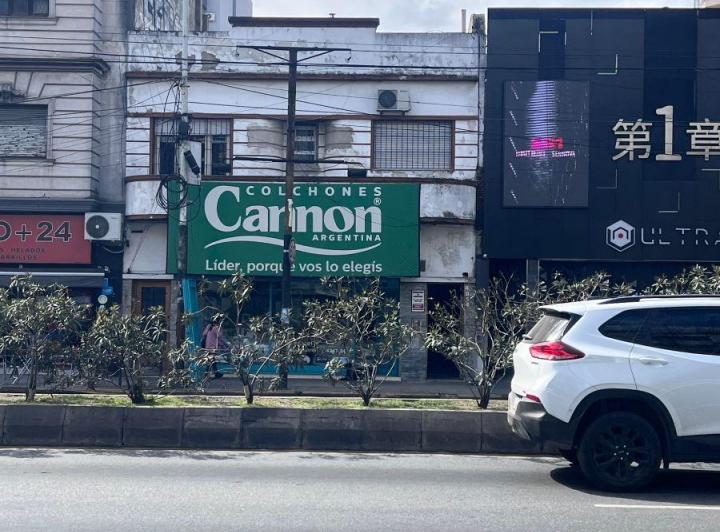 Local comercial · 450m²