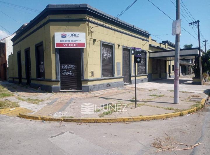 Local comercial · 527m²