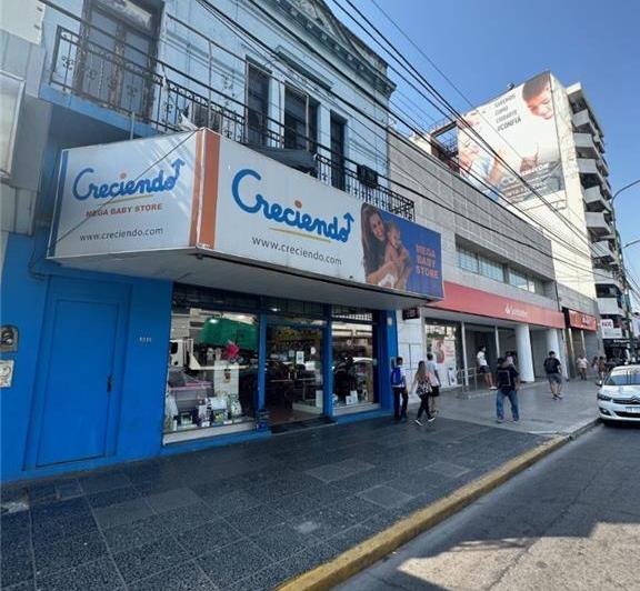 Local comercial · 271m²