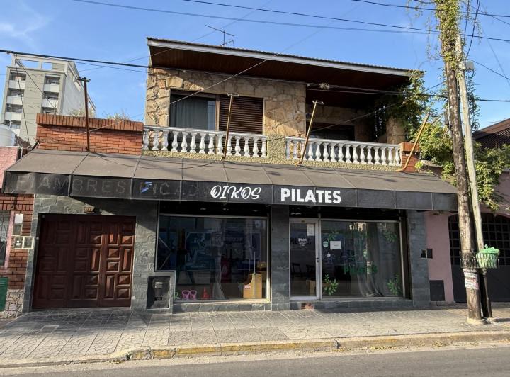 Local comercial · 231m² · 1 Ambiente · 1 Cochera