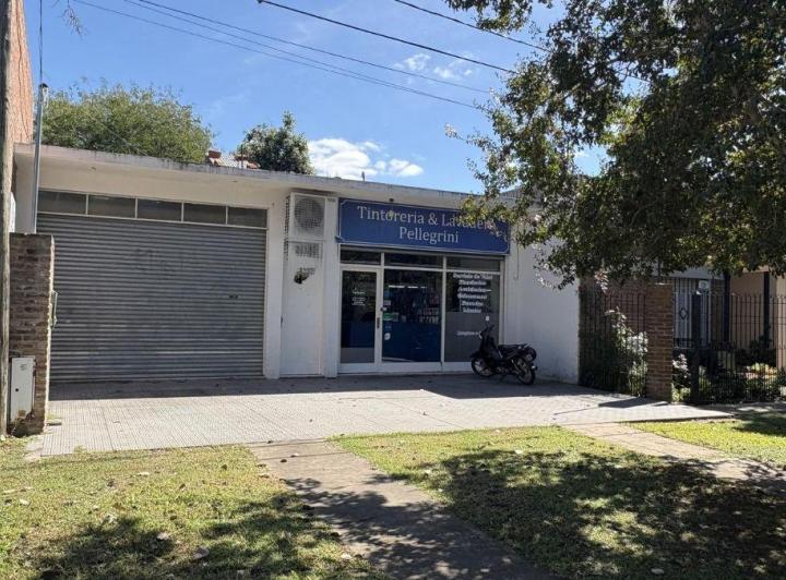 Local comercial · 110m² · 2 Ambientes
