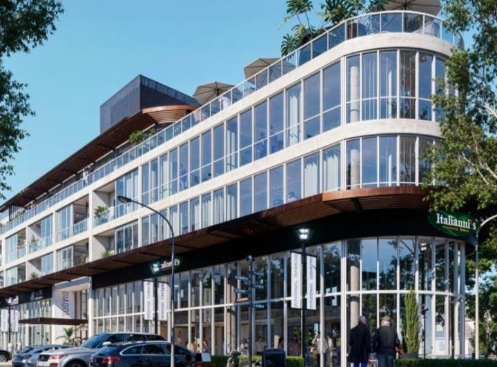 Local comercial · 243m² · 4 Ambientes · 1 Cochera