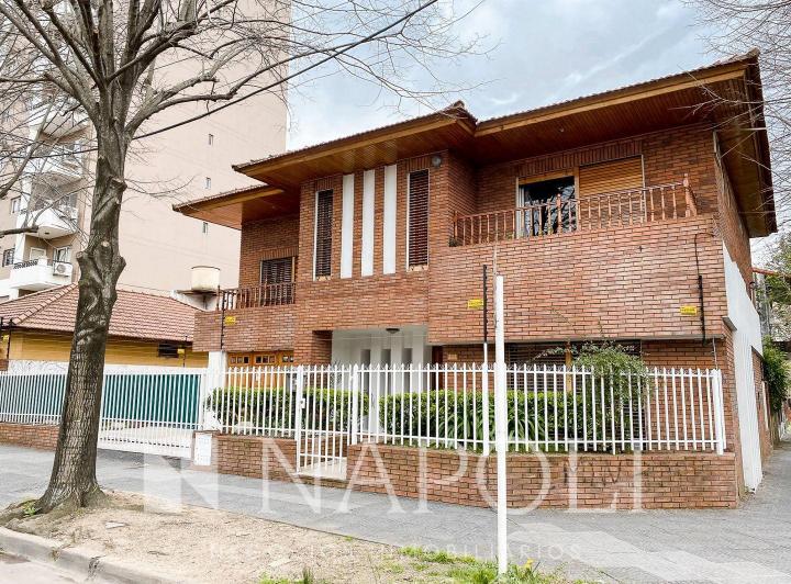 Local comercial · 300m² · 1 Cochera