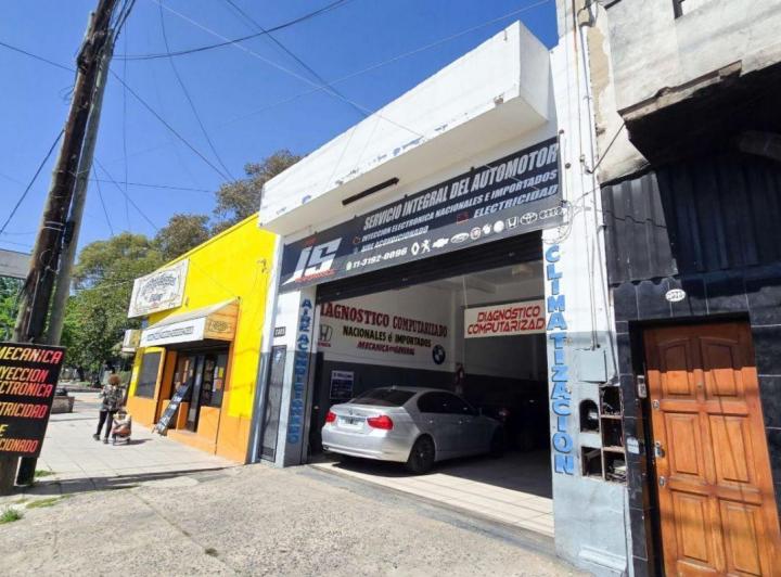 Local comercial · 133m²