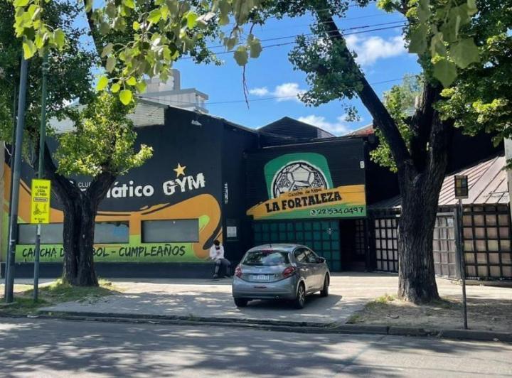 Local comercial · 1250m²